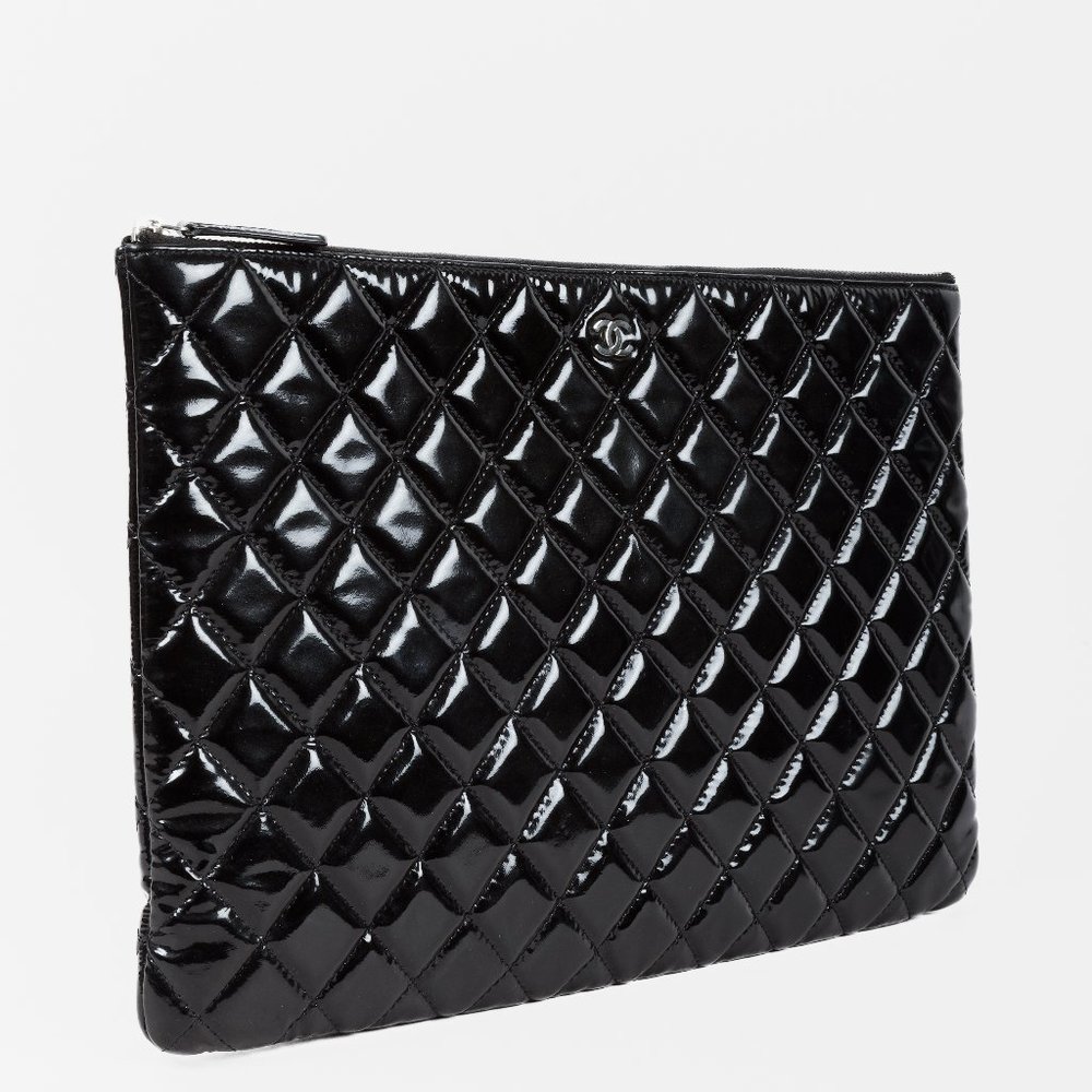 Chanel Quilted Black Patent Leather Large O Case